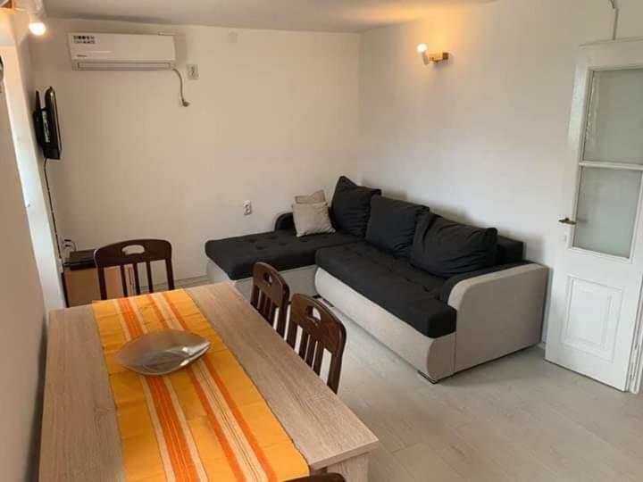 Apartments Dabovic Kotor Exteriör bild